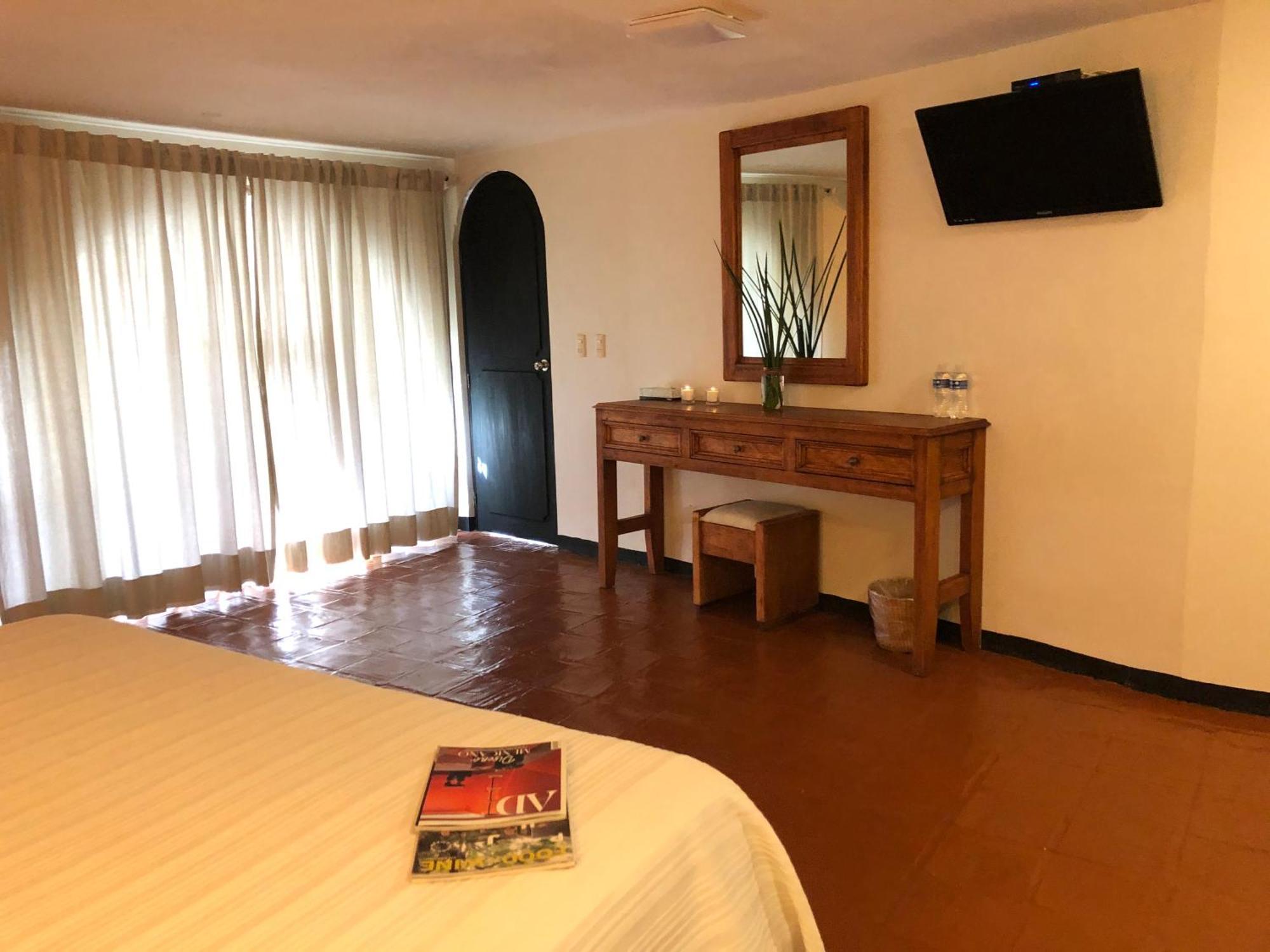 Hotel Ilebal Cuernavaca Centro - Lugar Con Encanto! エクステリア 写真