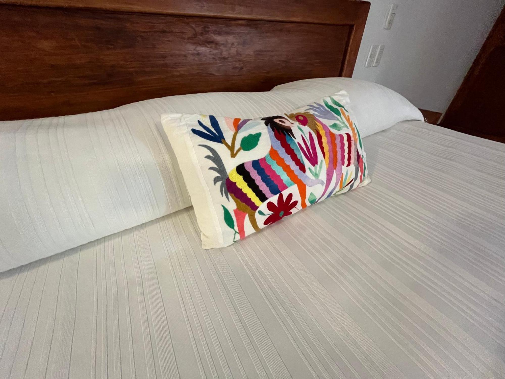 Hotel Ilebal Cuernavaca Centro - Lugar Con Encanto! エクステリア 写真